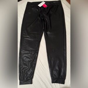 Commando Sleek Black Faux Leather Pants joggers Womens xl MSRP $148